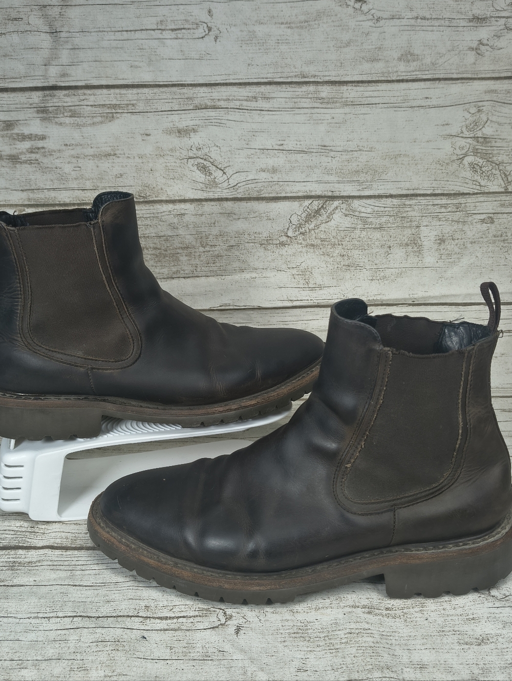 Thursday Brown Oiled Leather Slip On Chelsea Boots Size Men 11